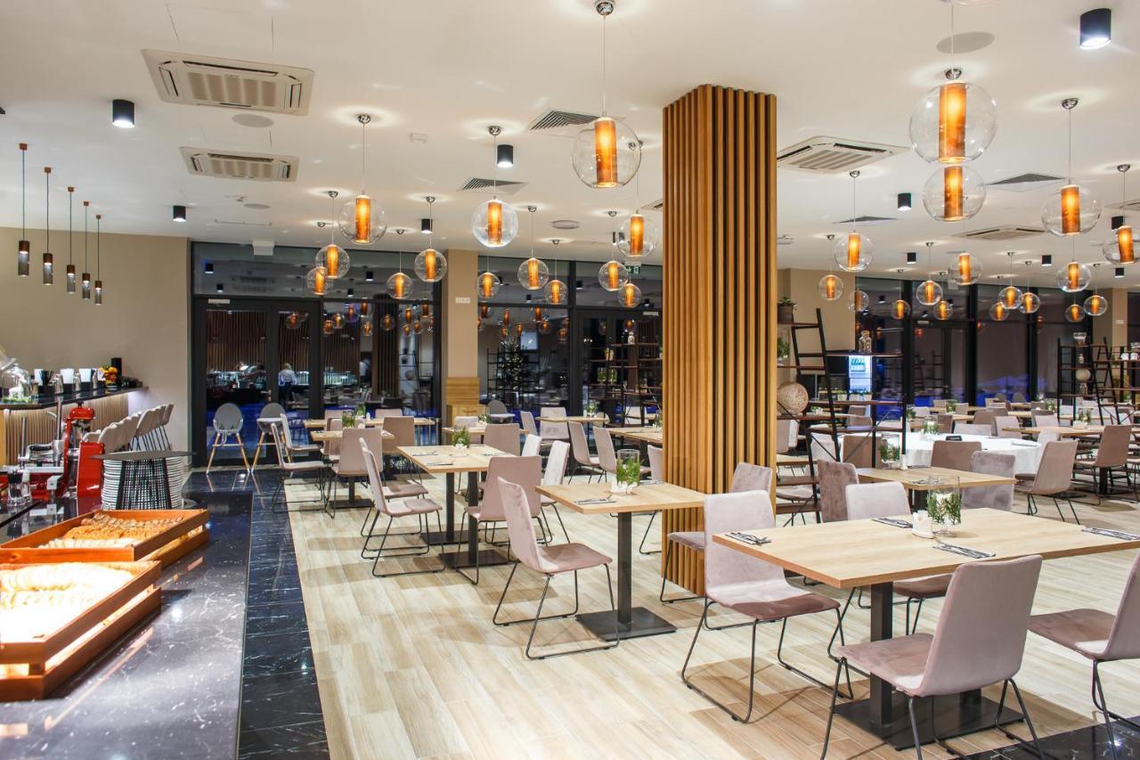 Green Mountain 5* Hotel Karpacz Ngoại thất bức ảnh The interior of the restaurant